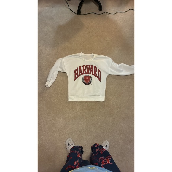 The Unbranded Brand Other - Vintage-Style Harvard University White Graphic Crewneck Sweatshirt